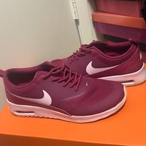 All dark purple Nike Air Max Thea’s